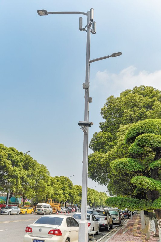 湖南首條“智慧照明路”亮相長沙隆平高科技園